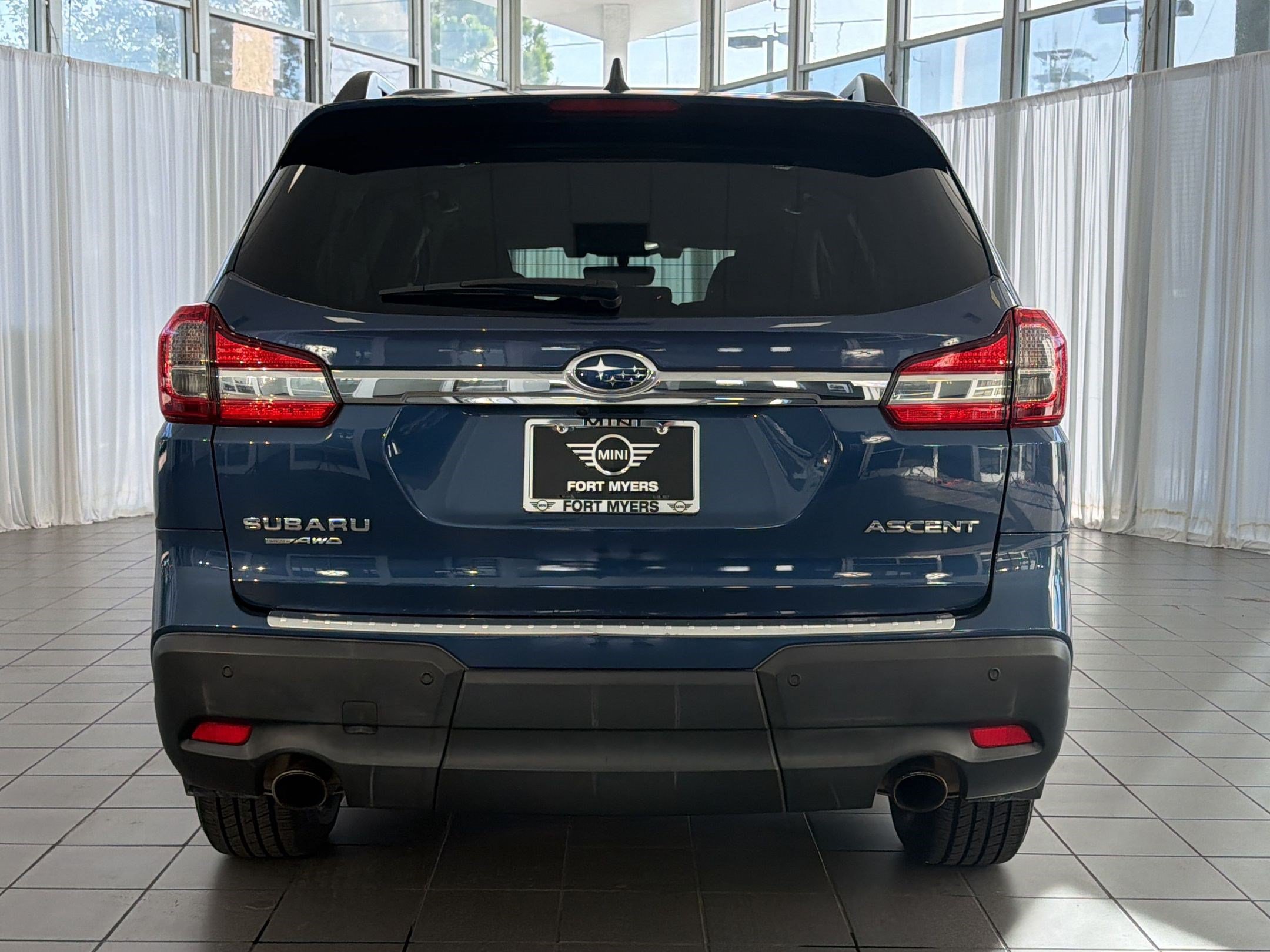 Used 2020 Subaru Ascent Premium w/ Convenience Package AWD/4WD image 10