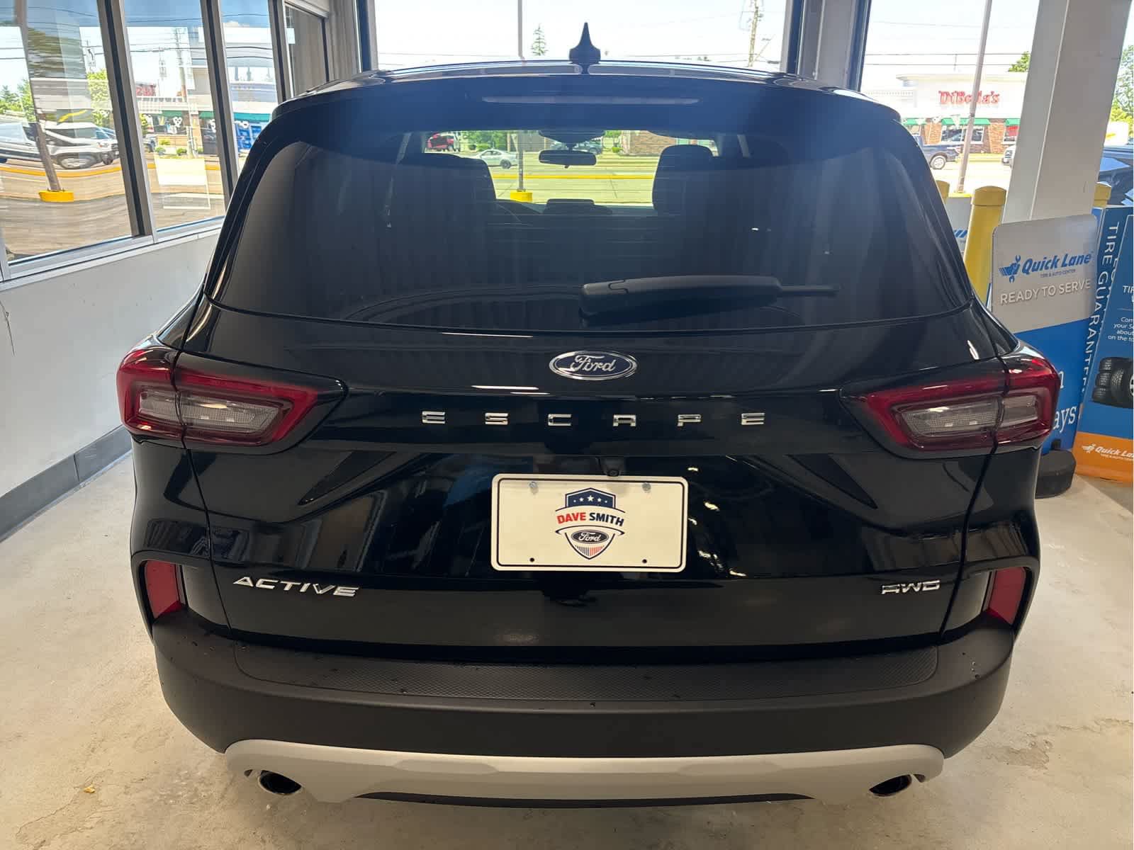 Certified 2023 Ford Escape Active AWD/4WD image 12