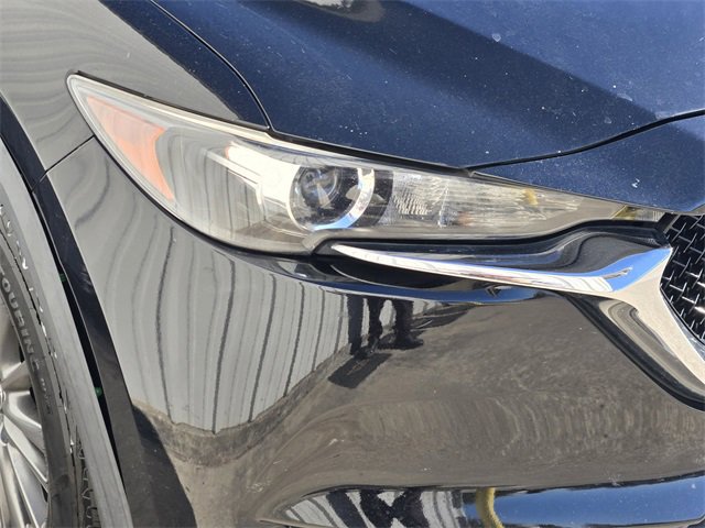 Used 2017 MAZDA CX-5 Touring image 12