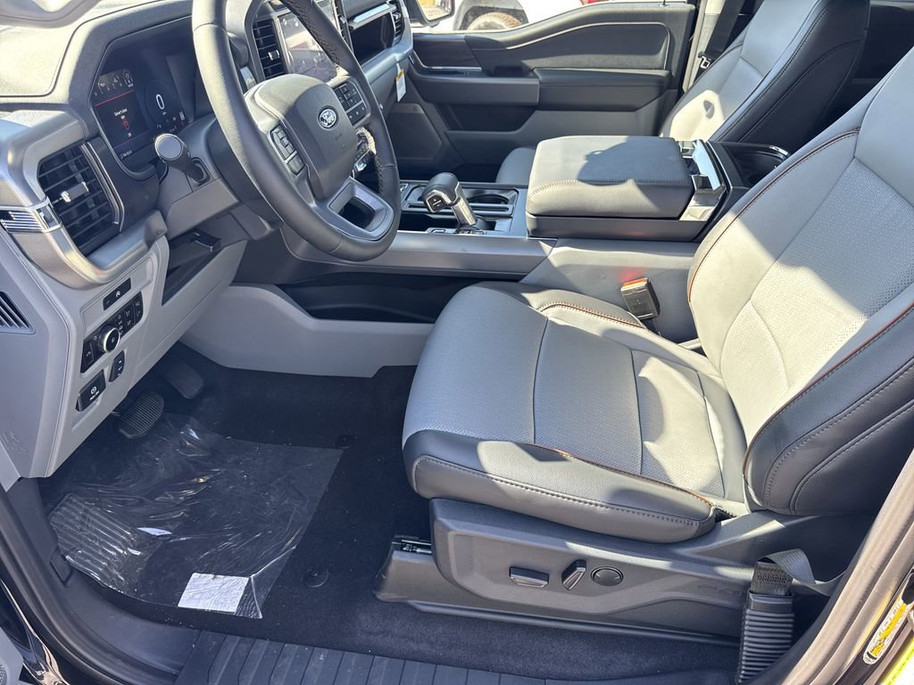 New 2025 Ford F150 Lariat w/ Equipment Group 501A Mid image 9