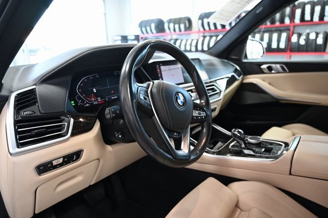 Used 2021 BMW X5 xDrive40i w/ Premium Package image 23