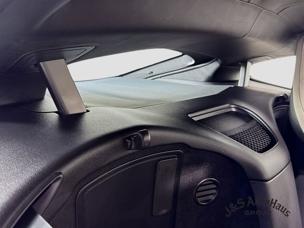Used 2022 Jaguar F-TYPE Coupe image 35