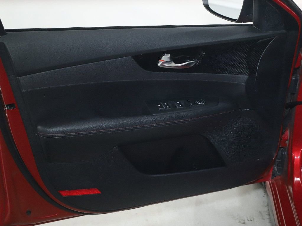 Used 2021 Kia Forte GT w/ GT2 Package FWD image 17
