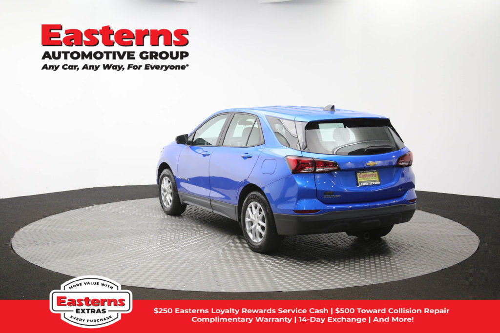 Used 2024 Chevrolet Equinox LS AWD/4WD image 65