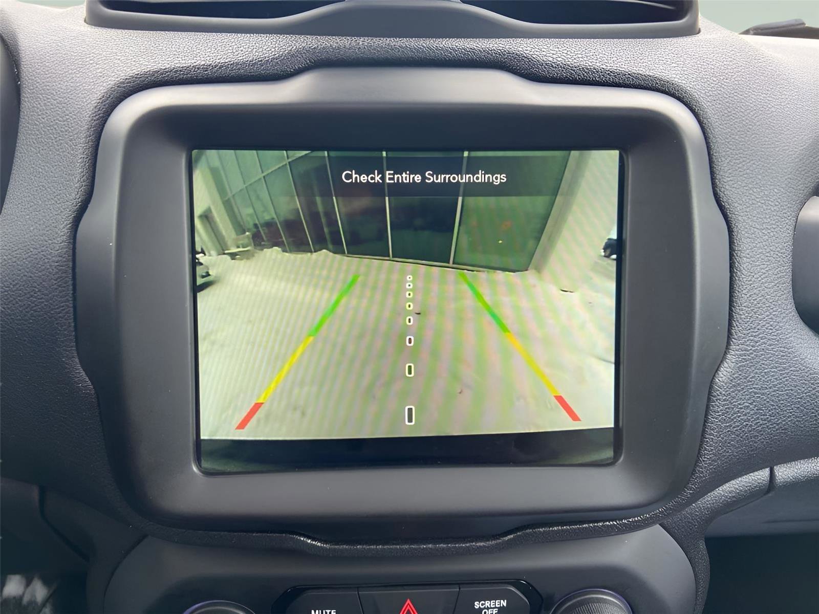 Used 2020 Jeep Renegade Altitude image 28