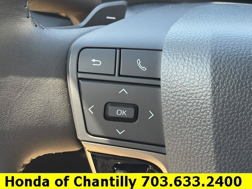 Used 2026 Toyota Camry XSE AWD/4WD image 12