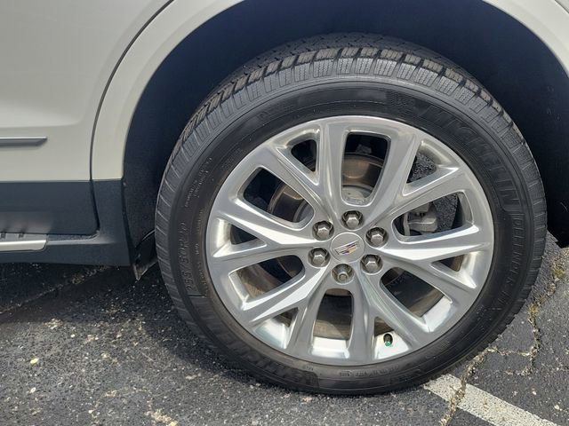 Used 2020 Cadillac XT5 Premium Luxury AWD/4WD image 7