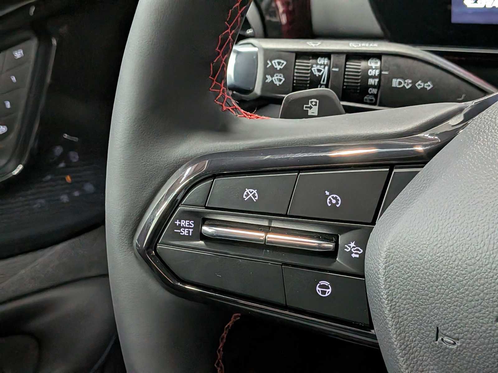 New 2026 Chevrolet Blazer EV RS image 25