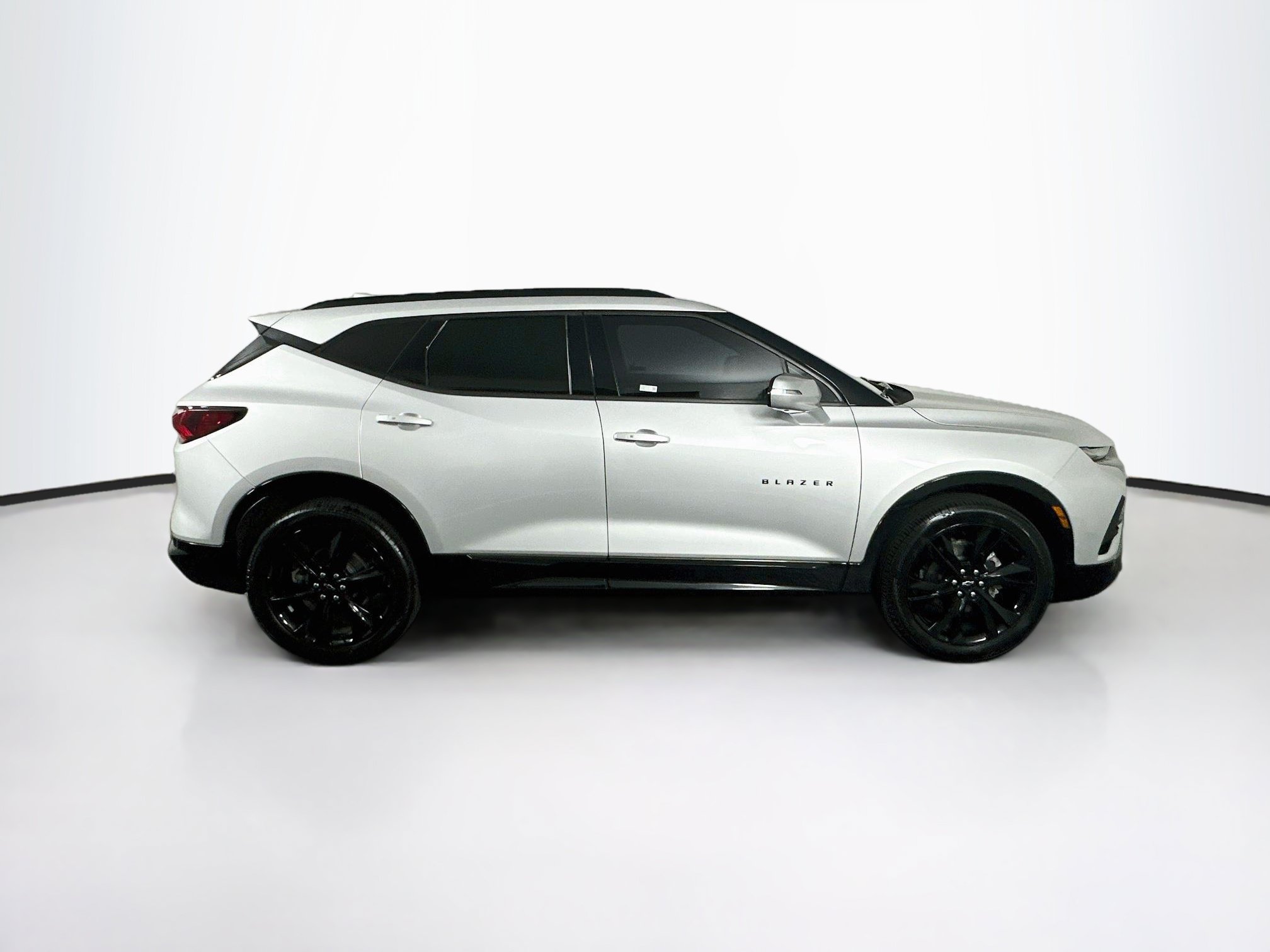 Used 2021 Chevrolet Blazer RS w/ Enhanced Convenience Package FWD image 10