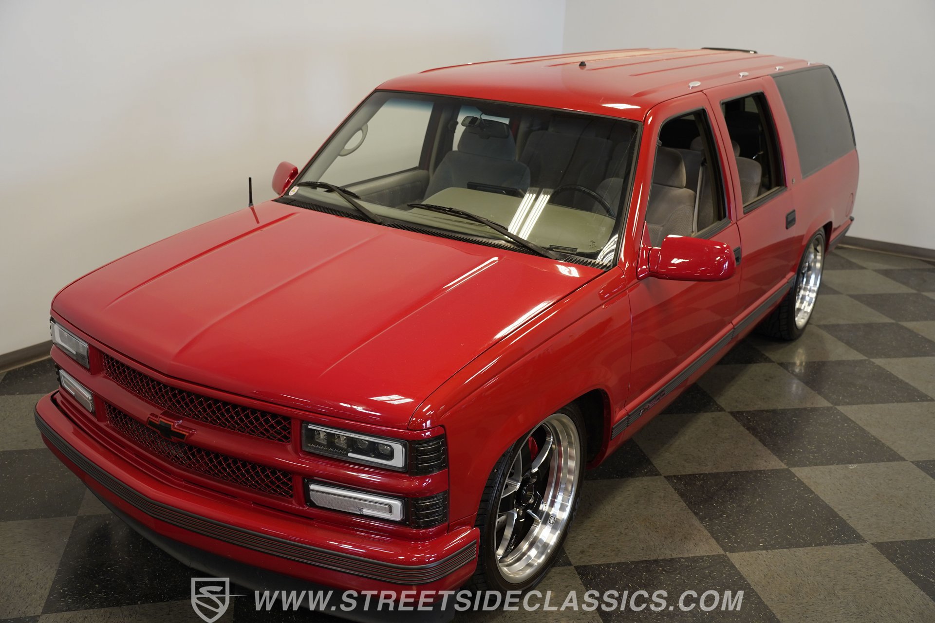 Used 1996 Chevrolet Suburban 2WD image 20