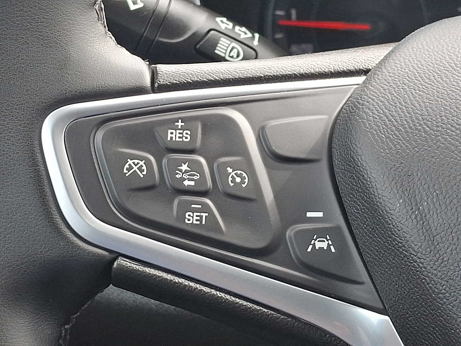 Used 2023 Chevrolet Equinox LT AWD/4WD image 20