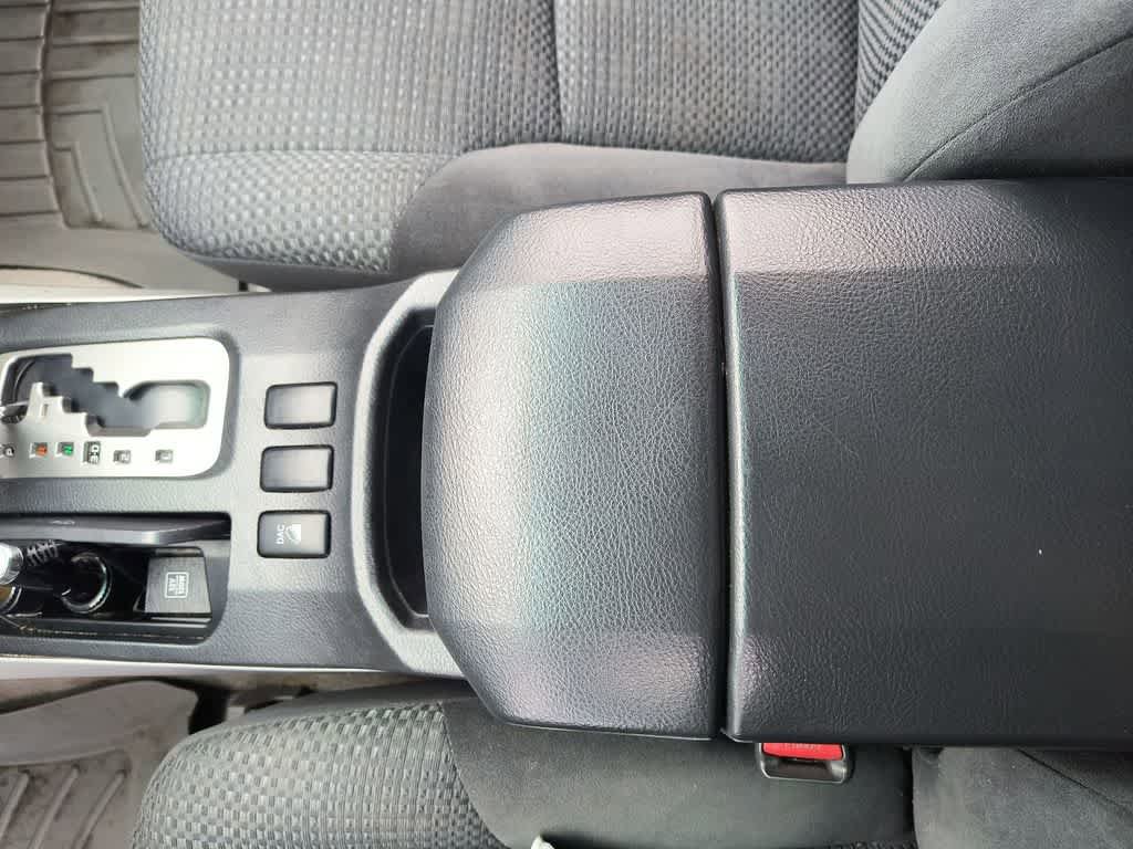 Used 2004 Toyota 4Runner Sport AWD/4WD image 19