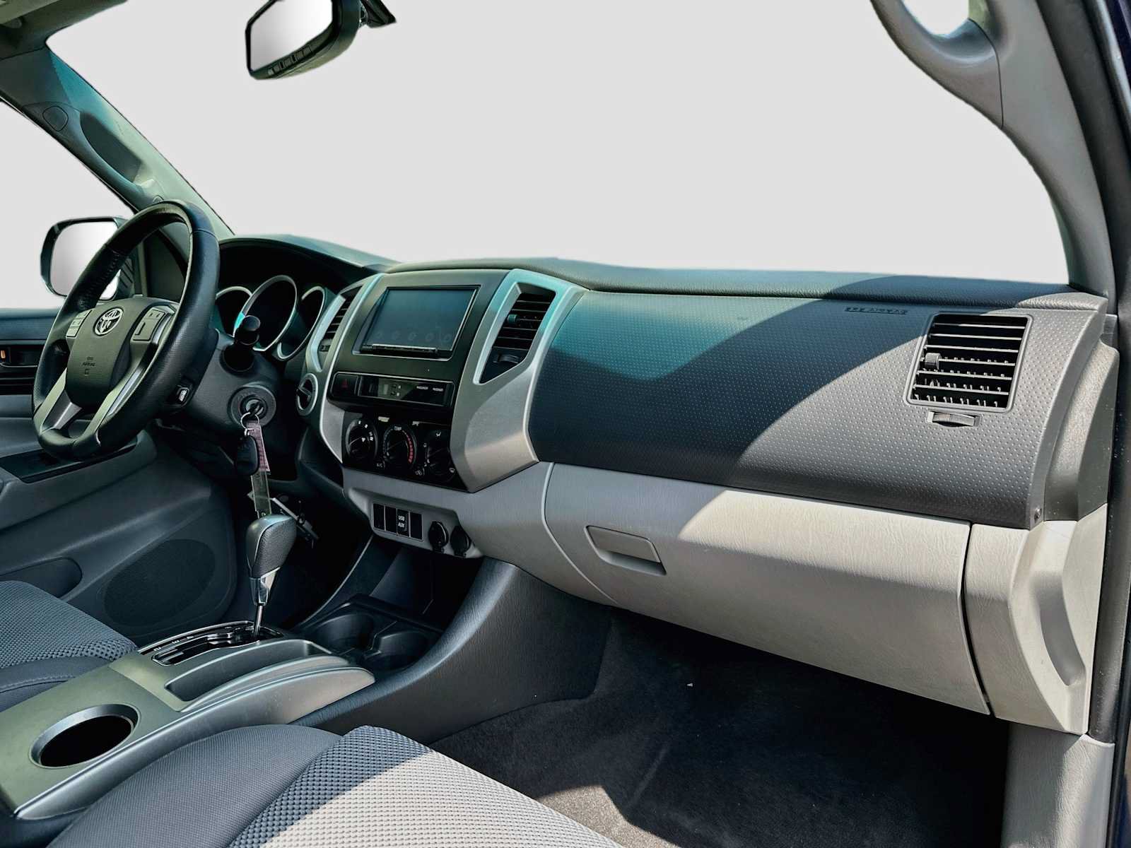 Used 2012 Toyota Tacoma 4x4 Double Cab w/ TRD Sport Pkg image 27
