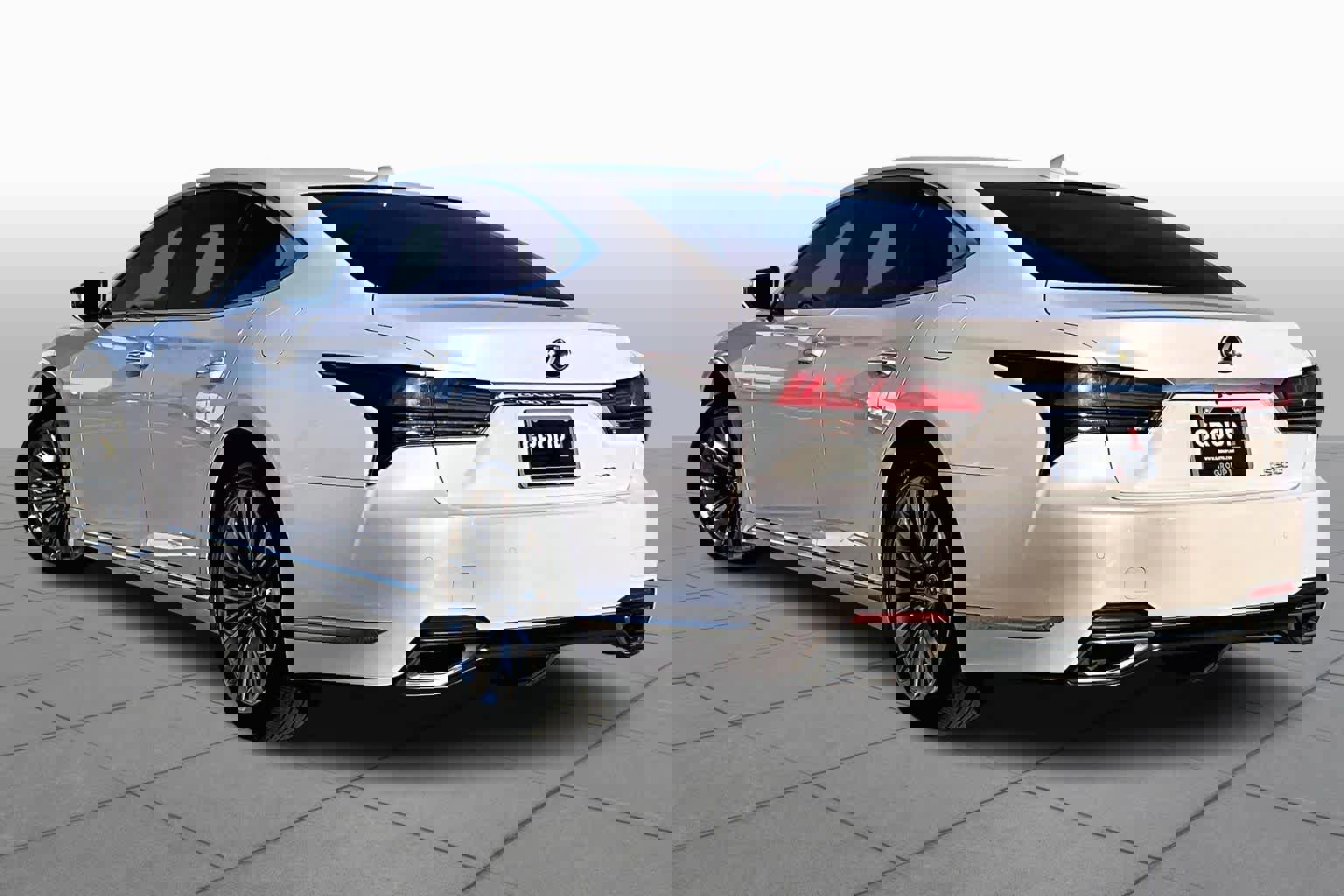 Used 2021 Lexus LS 500 w/ Interior Upgrade Package image 11