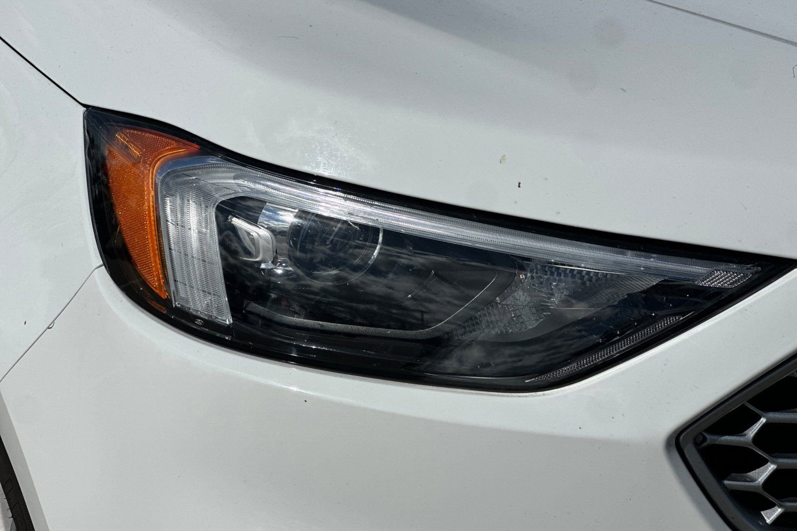 Used 2024 Ford Edge SEL image 46