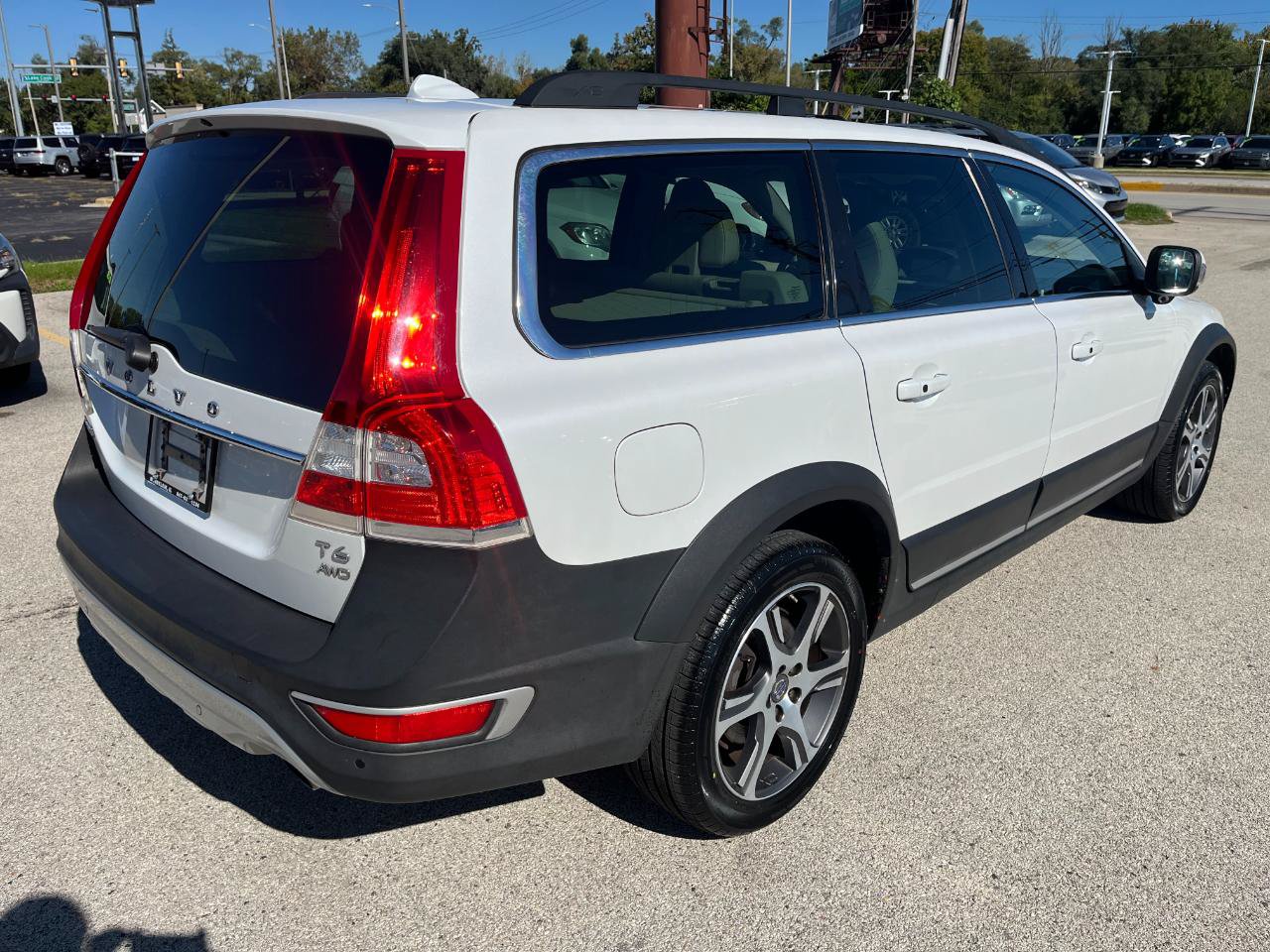 Used 2015 Volvo XC70 T6 Platinum AWD/4WD image 5