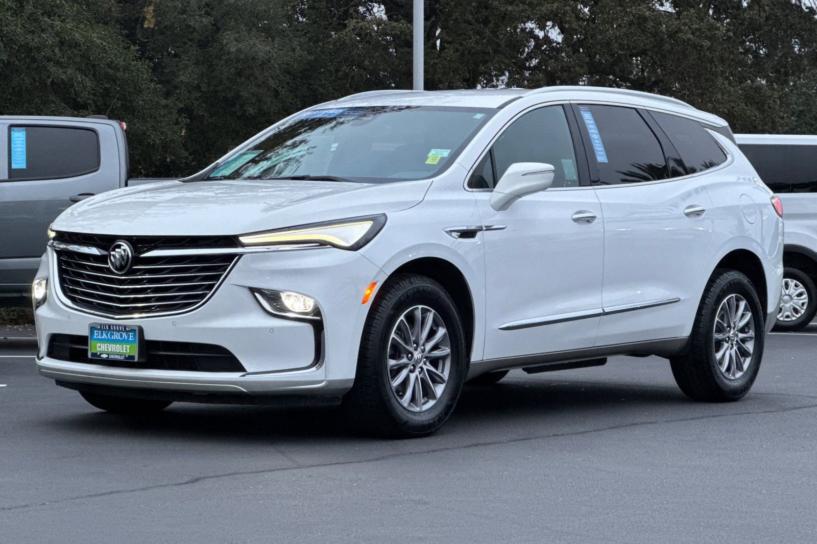 Certified 2023 Buick Enclave Essence image 7