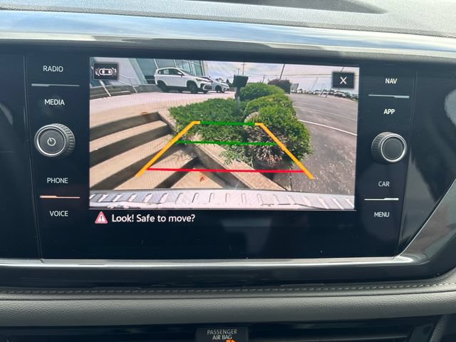 Certified 2023 Volkswagen Taos SEL AWD/4WD image 22