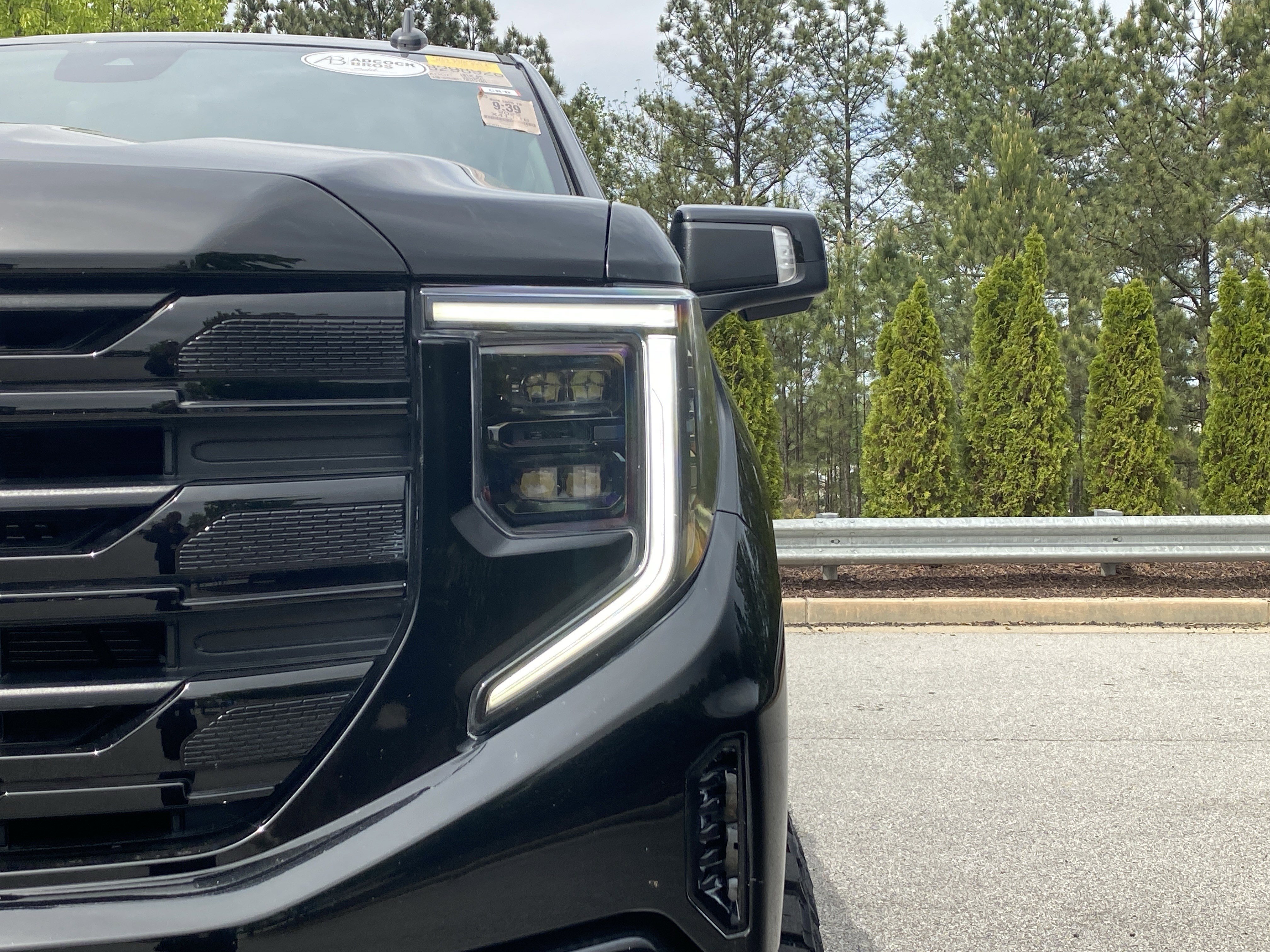 Used 2022 GMC Sierra 1500 Elevation w/ Elevation Premium Package image 14