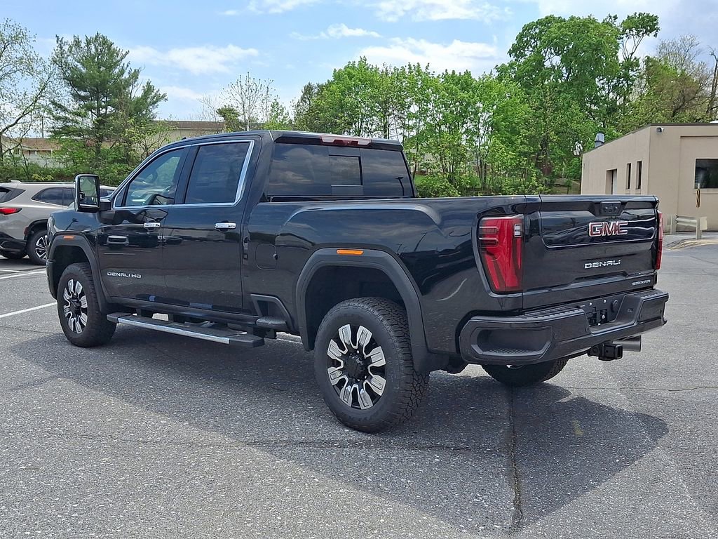 New 2026 GMC Sierra 3500 Denali w/ Technology Package AWD/4WD image 4