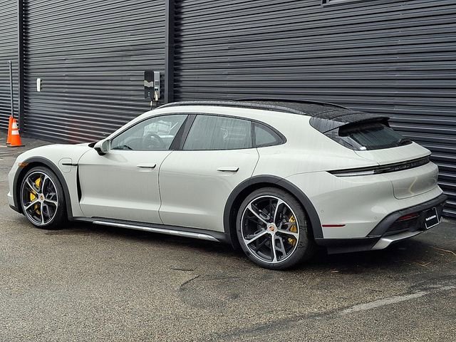 New 2026 Porsche Taycan 4S AWD/4WD image 3