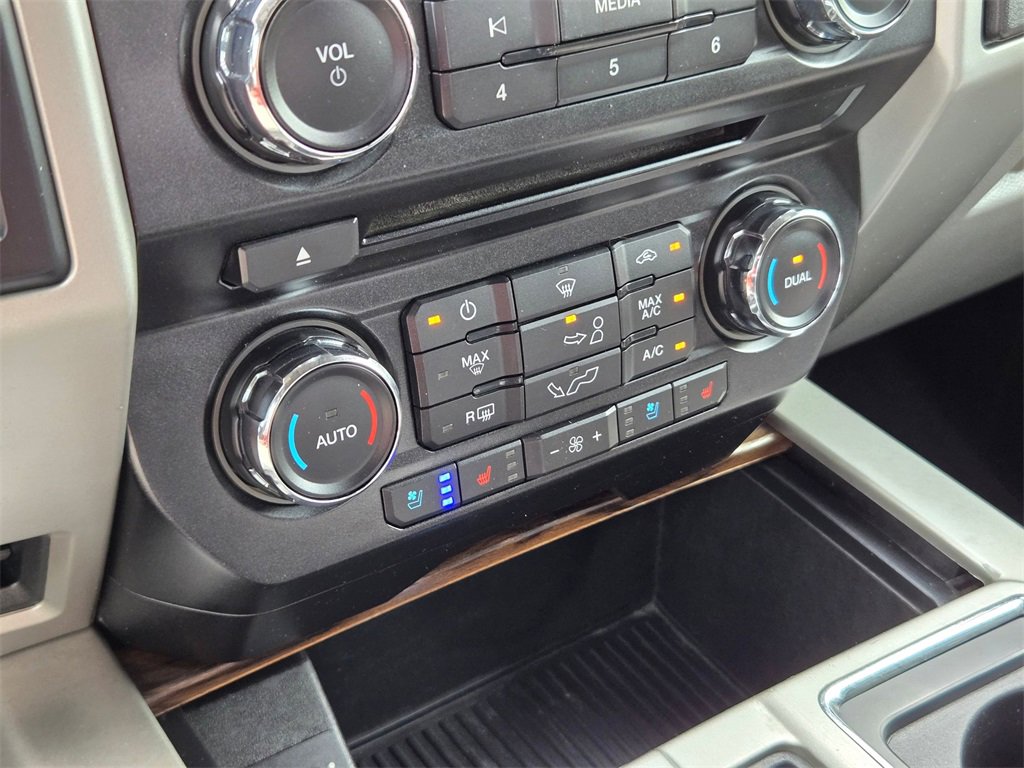 Used 2018 Ford F150 Lariat image 16