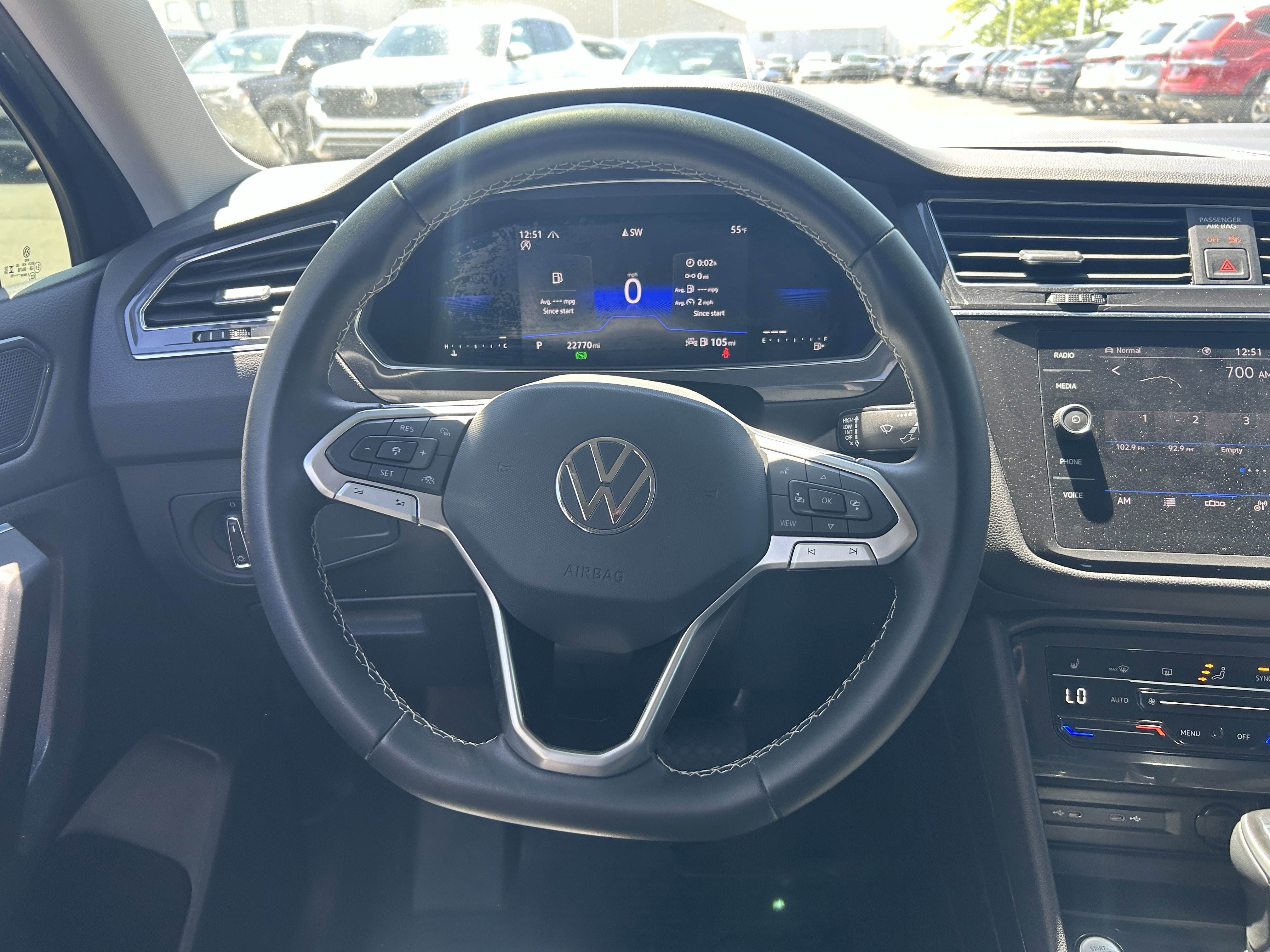 Certified 2023 Volkswagen Tiguan SE AWD/4WD image 10
