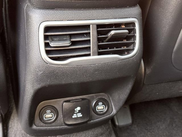 Used 2023 Hyundai Santa Fe Limited image 21