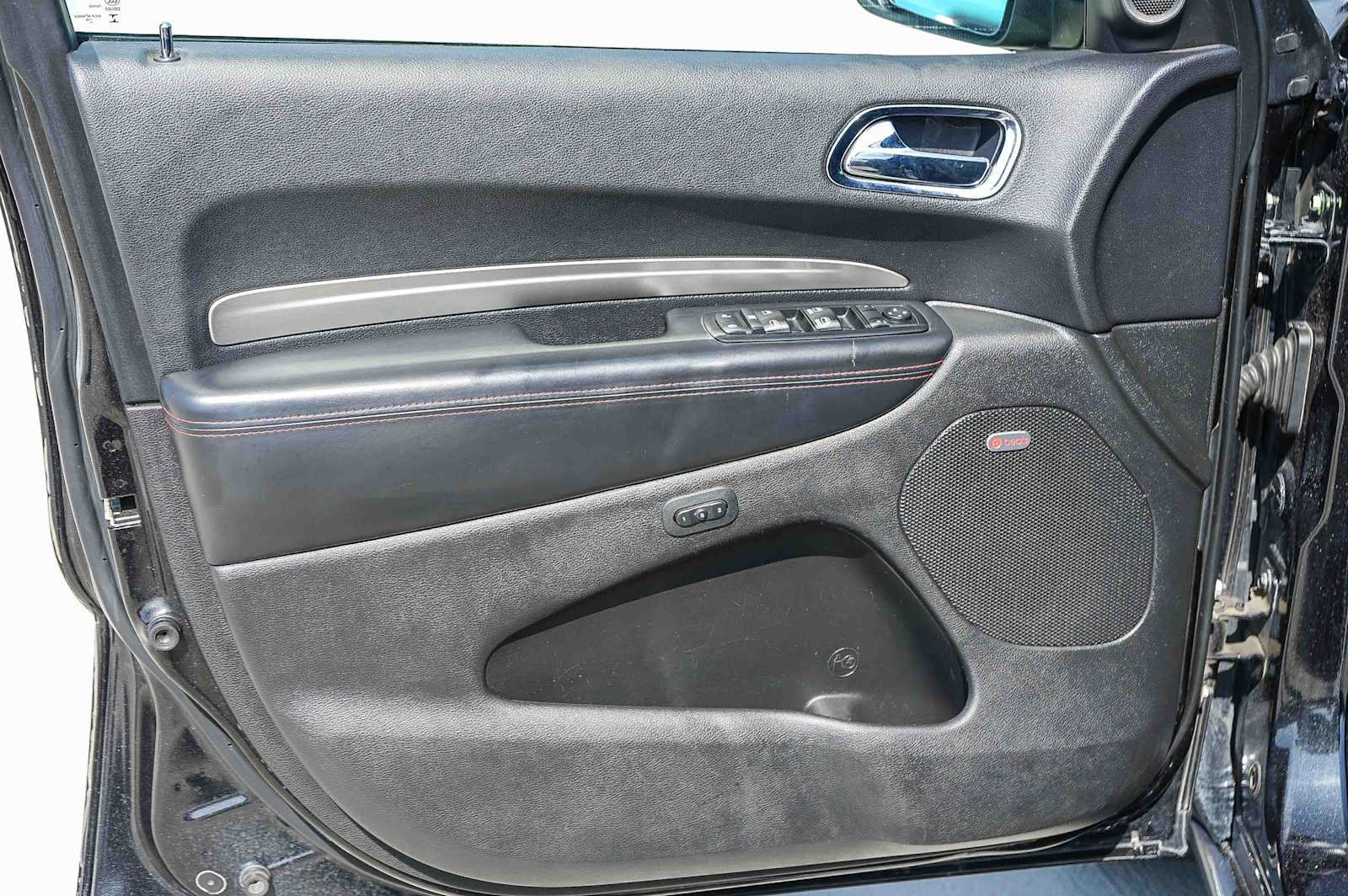 Used 2016 Dodge Durango R/T w/ Blacktop Package RWD image 44