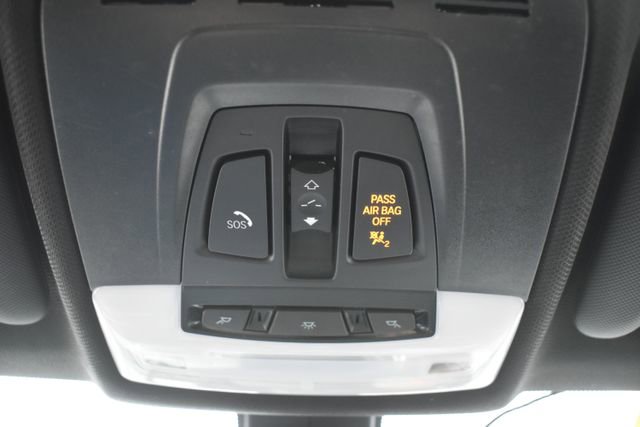 Used 2016 BMW 328i xDrive Sedan w/ Technology Package image 37