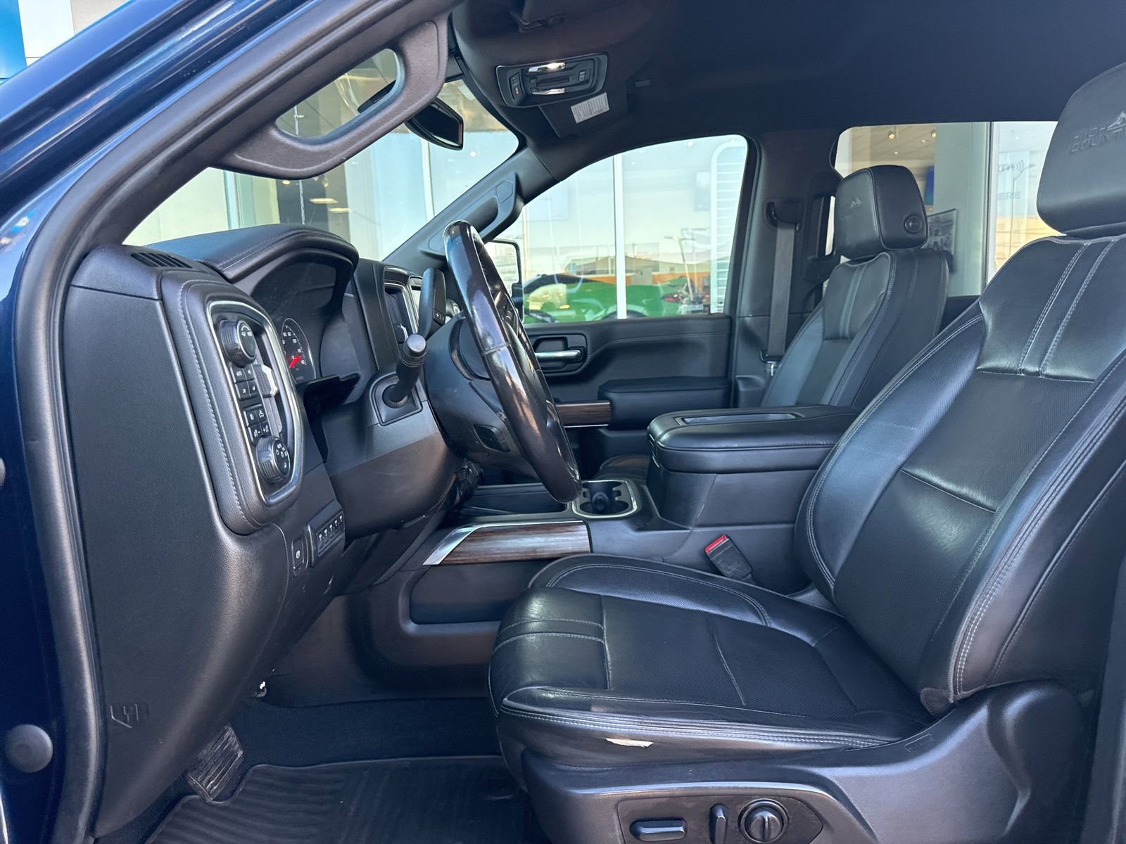 Used 2022 Chevrolet Silverado 3500 High Country image 19