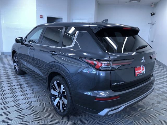 Used 2025 Mitsubishi Outlander SE AWD/4WD image 12