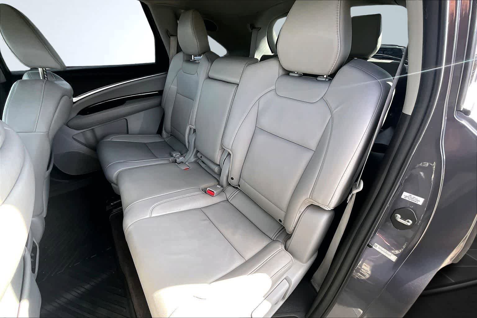 Used 2017 Acura MDX SH-AWD w/ Technology Package image 13