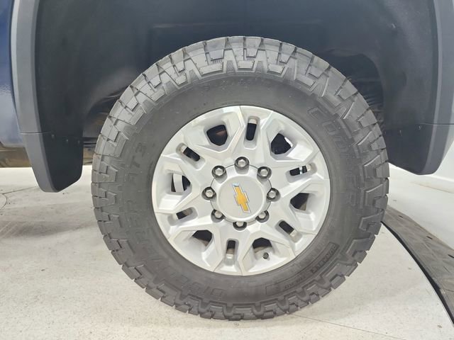 Used 2022 Chevrolet Silverado 3500 LT w/ Convenience Package image 43