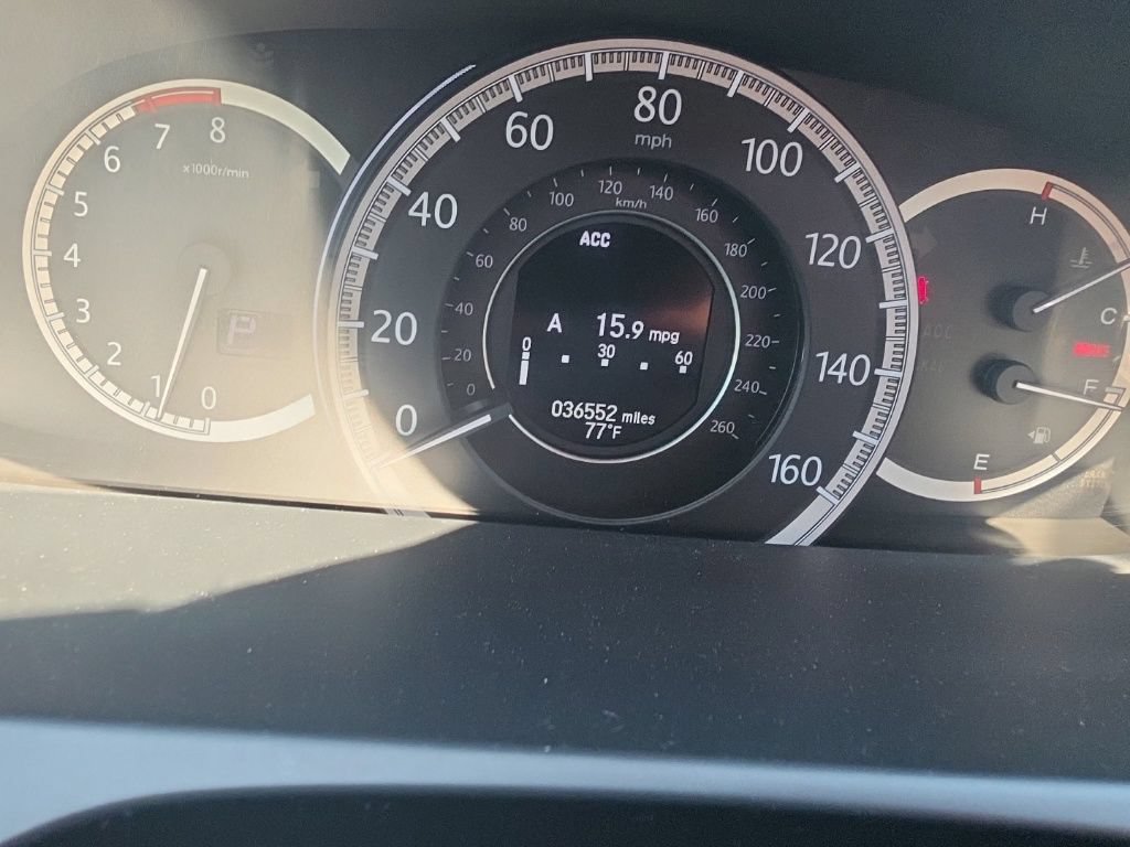 Used 2015 Honda Accord Touring image 16