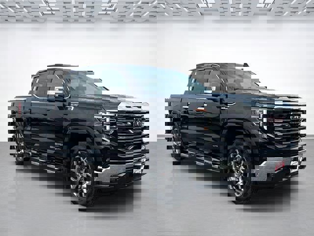 Used 2022 GMC Sierra 1500 SLT w/ SLT Convenience Package image 2