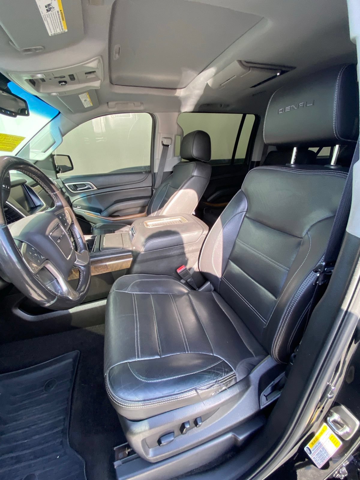 Used 2018 GMC Yukon XL Denali w/ Denali Ultimate Package RWD image 7