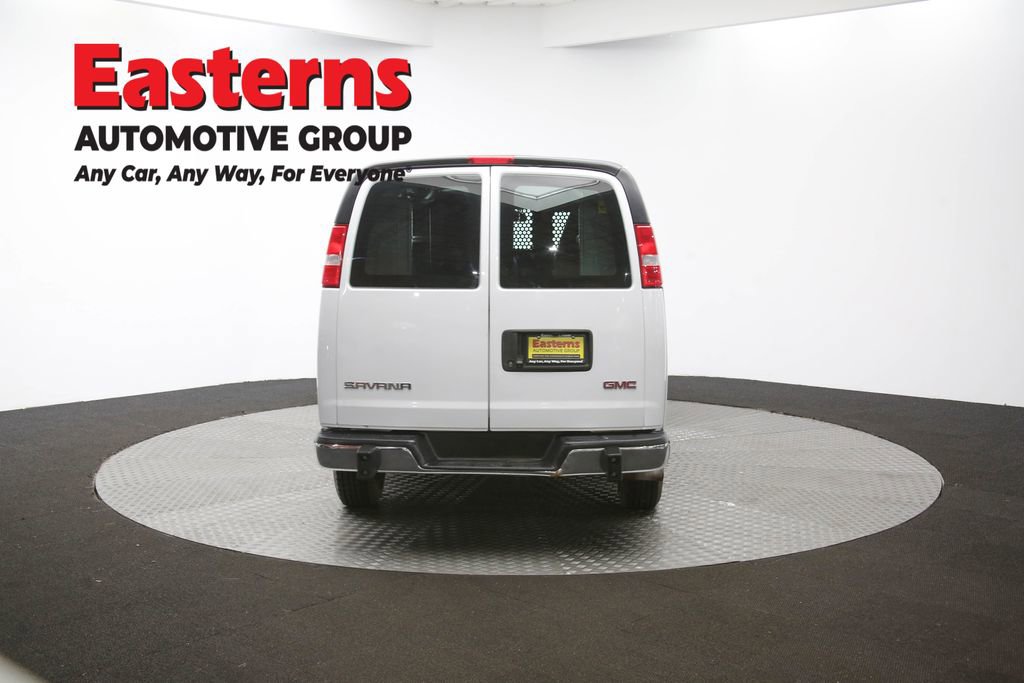 Used 2020 GMC Savana 2500 w/ Driver Convenience Package RWD image 33
