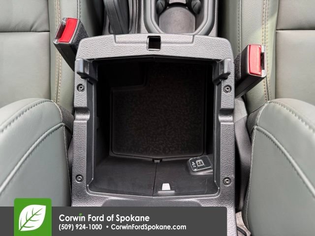 Used 2025 Jeep Gladiator Mojave AWD/4WD image 32