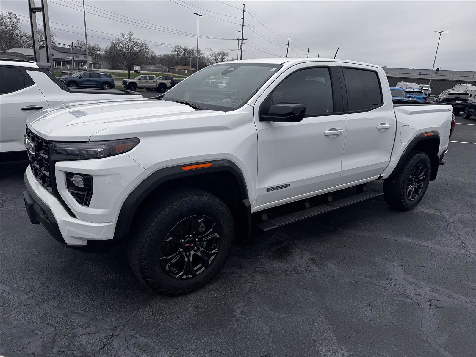 Used 2024 GMC Canyon Elevation w/ Convenience Package image 5