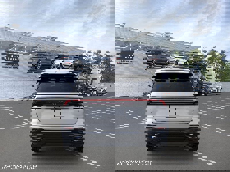 New 2026 Lincoln Nautilus Premier w/ Equipment Group 102A image 5