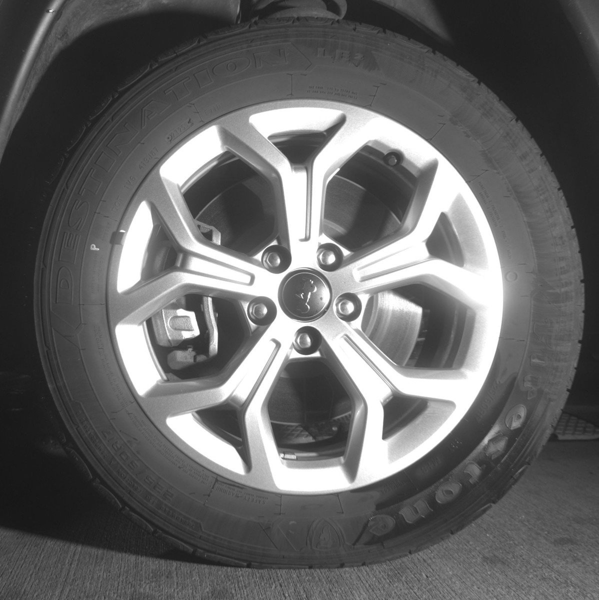 Used 2025 Jeep Compass Latitude image 12