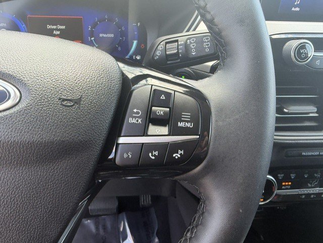 Used 2022 Ford Escape SEL w/ Technology Package FWD image 17