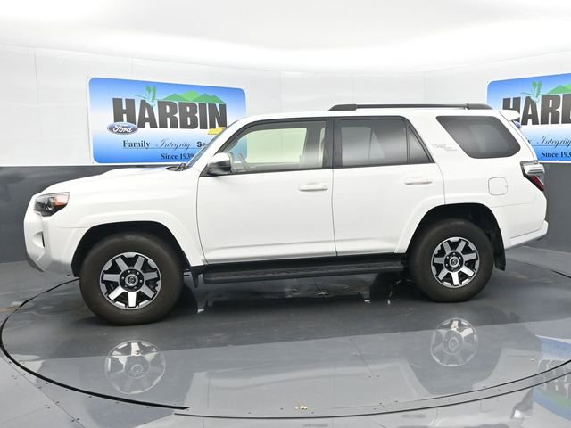 Used 2024 Toyota 4Runner TRD Off-Road image 2