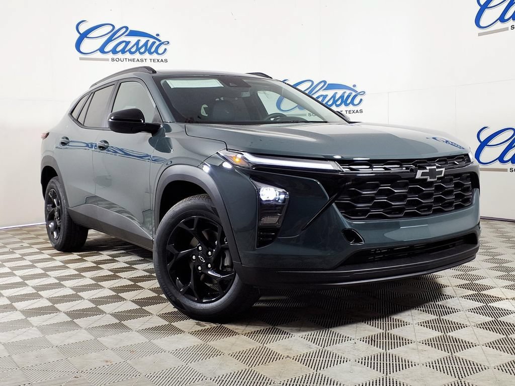 New 2026 Chevrolet Trax LT w/ Driver Confidence Package