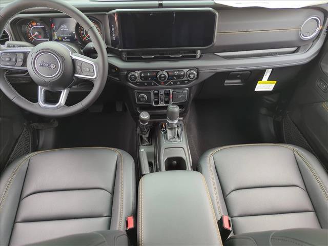 New 2025 Jeep Wrangler Unlimited Sahara w/ Safety Group AWD/4WD image 15