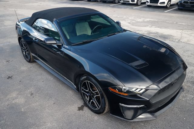 Used 2018 Ford Mustang Premium RWD image 17
