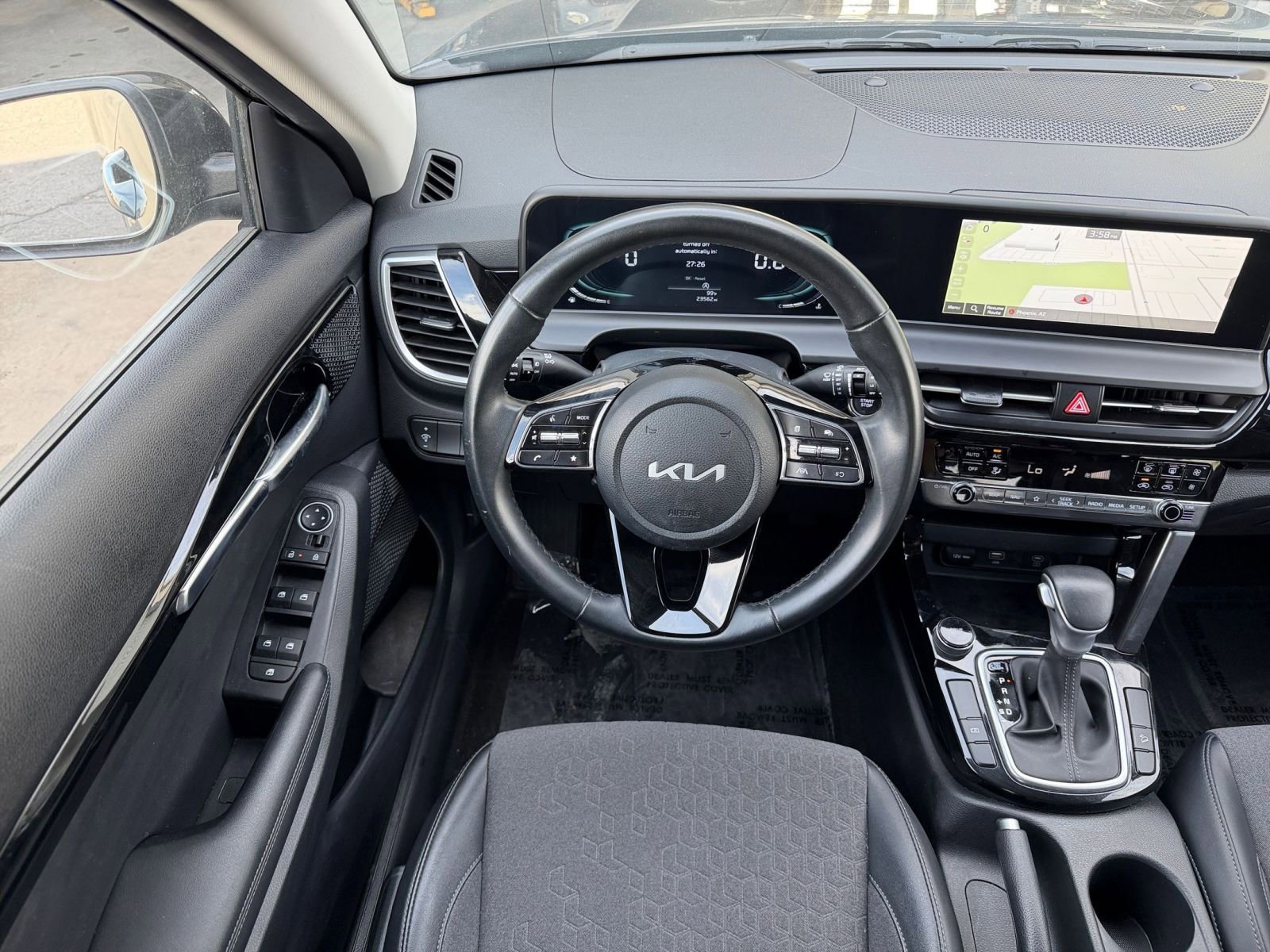 Used 2025 Kia Seltos S image 35