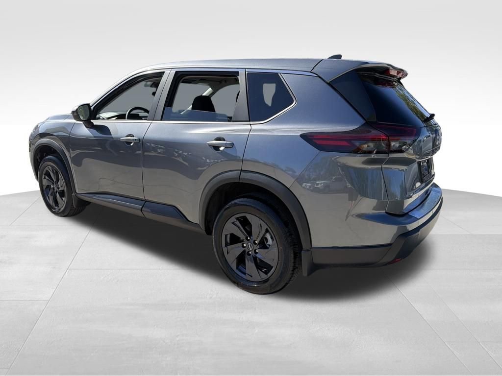 New 2026 Nissan Rogue SV w/ Cold Weather Package image 5
