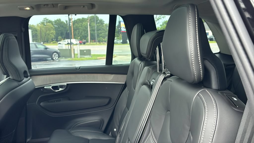 New 2026 Volvo XC90 B6 Ultra w/ Protection Package AWD/4WD image 11